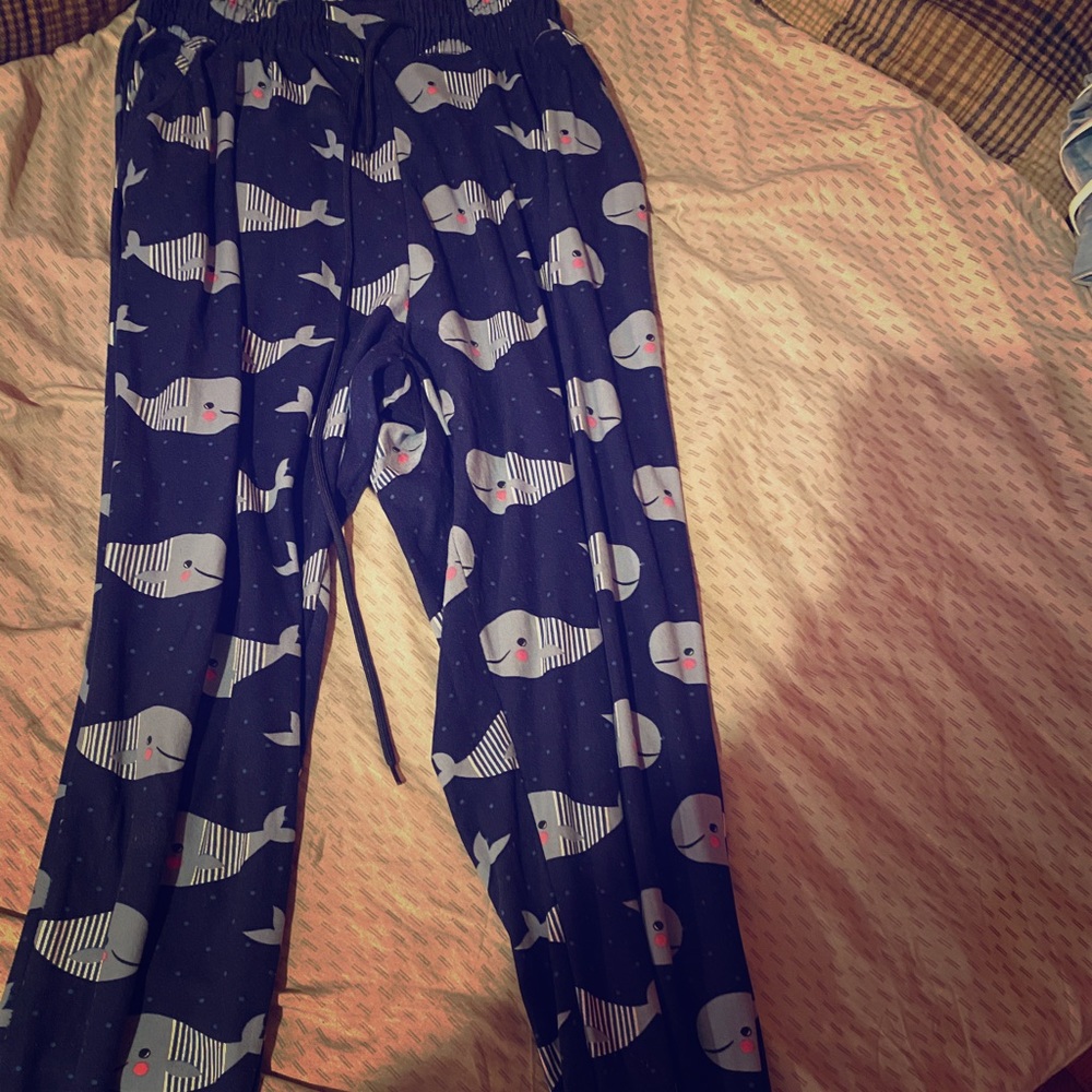 Dolphin joggers